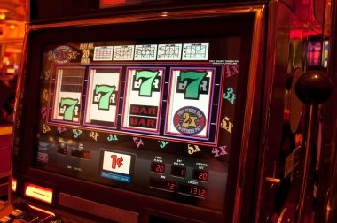 qq212 Dragon Tiger Live dealer studio with multi-camera setup and live card dealing